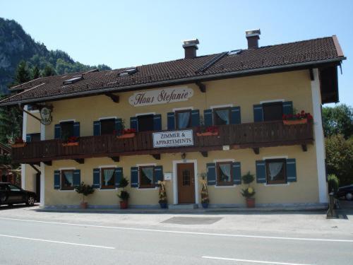 Haus Stefanie Hotel Инцел Екстериор снимка